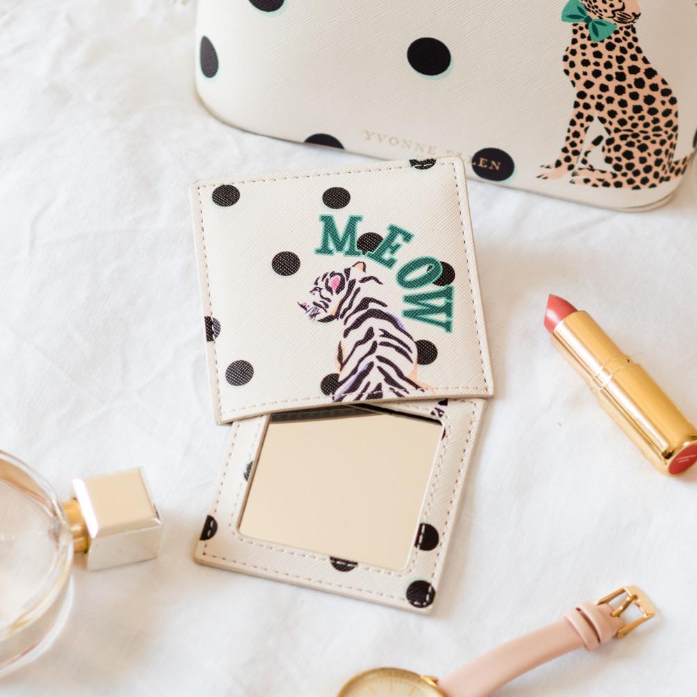 Tiger Mirror & Pouch with lipstick