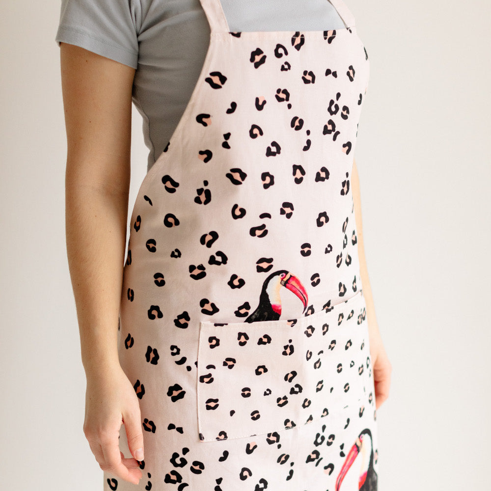 Toucan apron